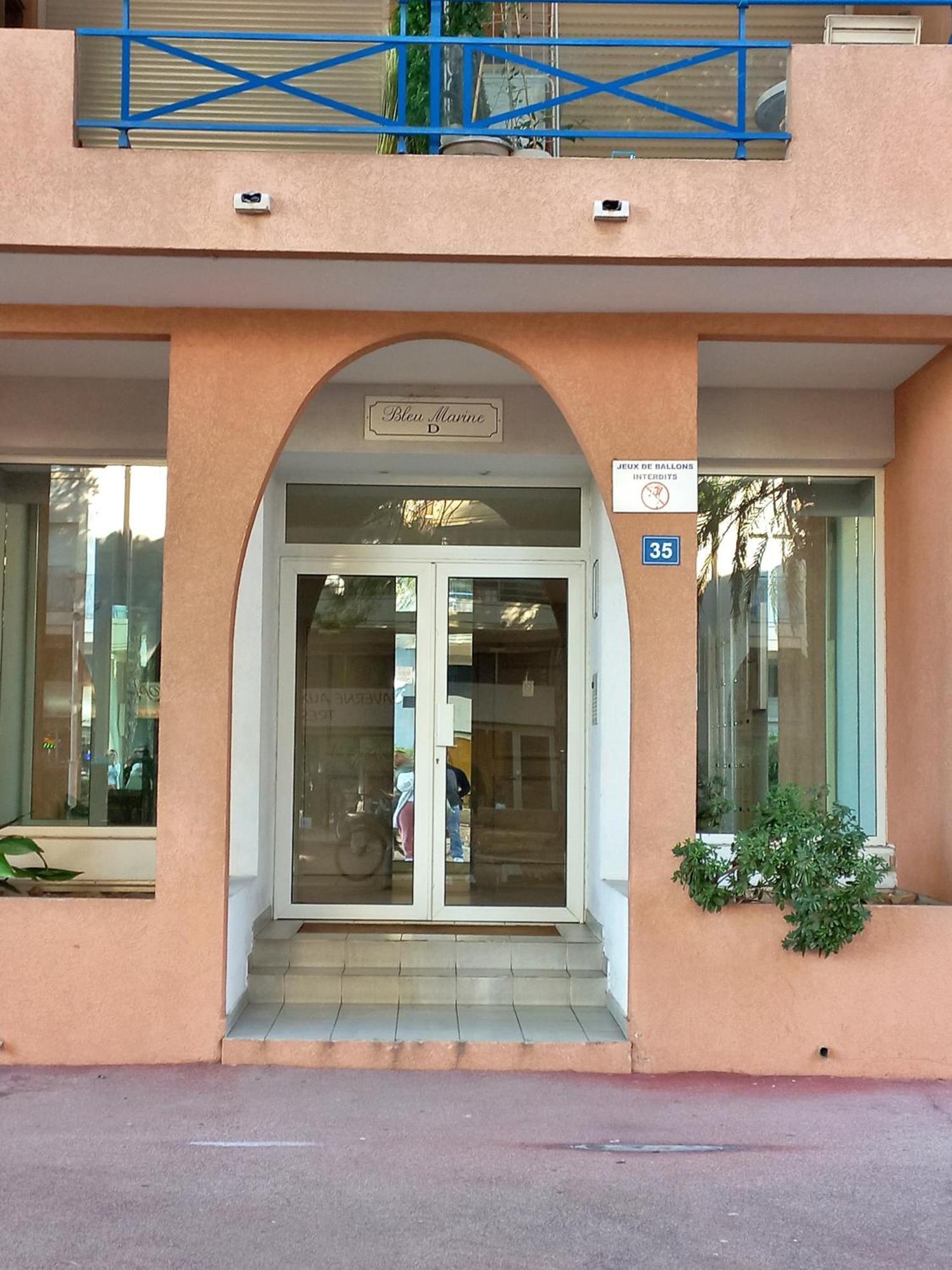 Port Frejus - Tout A Pied - Wifi - Clim Luaran gambar
