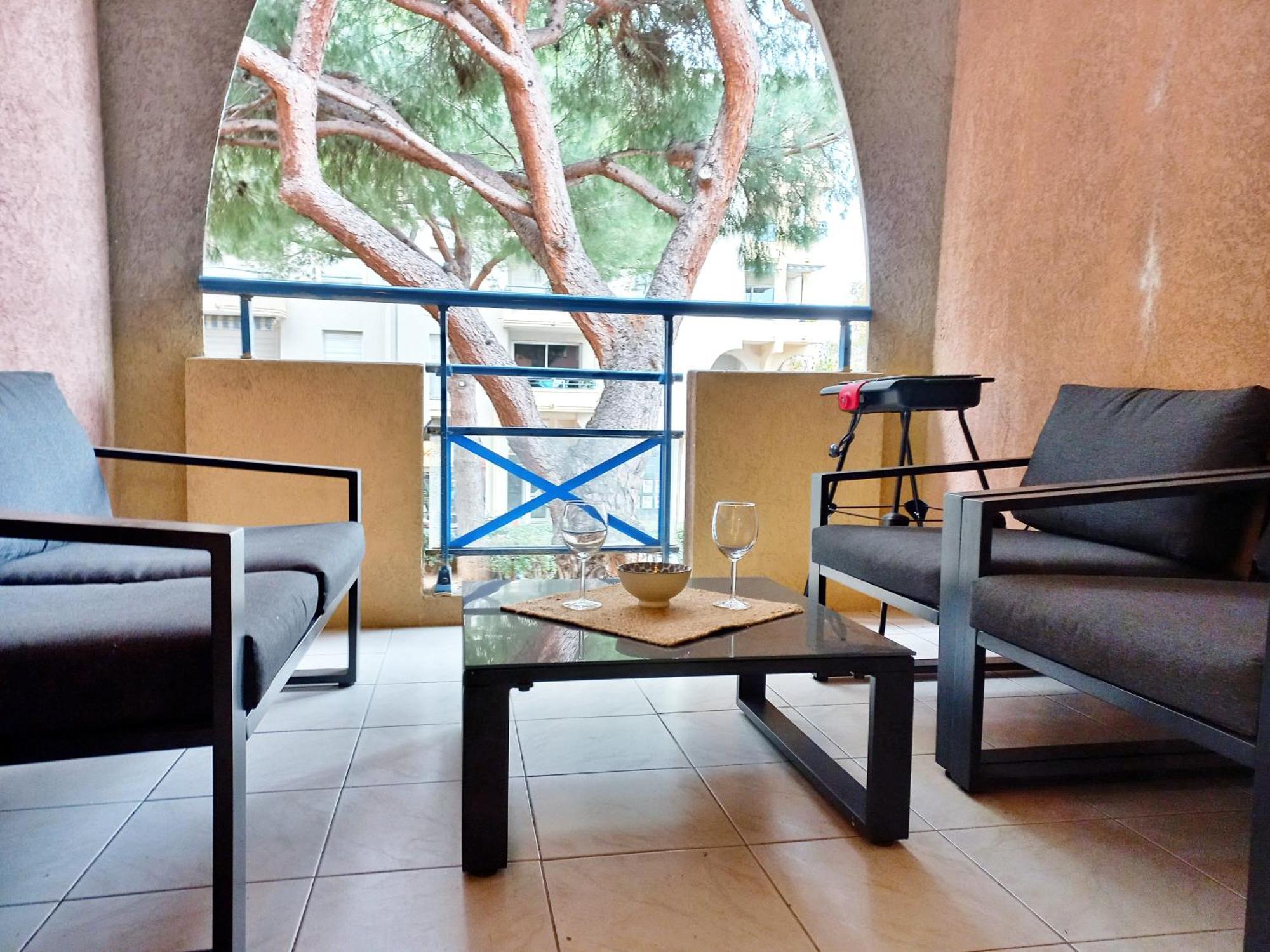 Port Frejus - Tout A Pied - Wifi - Clim Luaran gambar